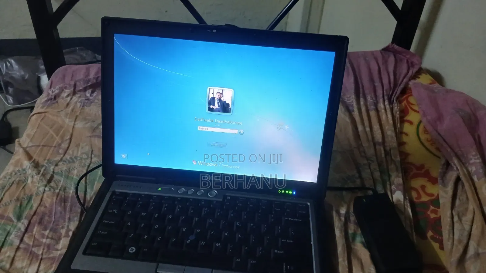 Laptop Dell Latitude 5310 3GB Intel Core i5 HDD+SSD 250GB