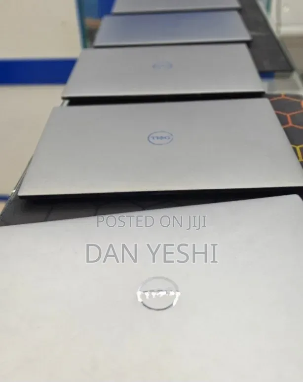 New Laptop Dell 16GB Intel Core i7 SSD 512GB