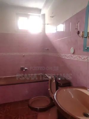 6bdrm House in G+1, Bole for rent