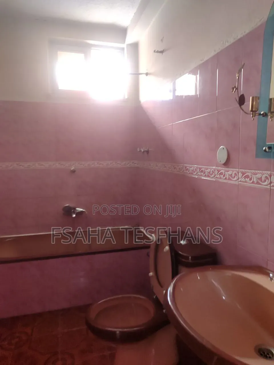 6bdrm House in G+1, Bole for rent