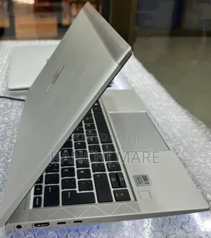 New Laptop HP EliteBook 830 G7 16GB Intel Core i5 SSD 512GB