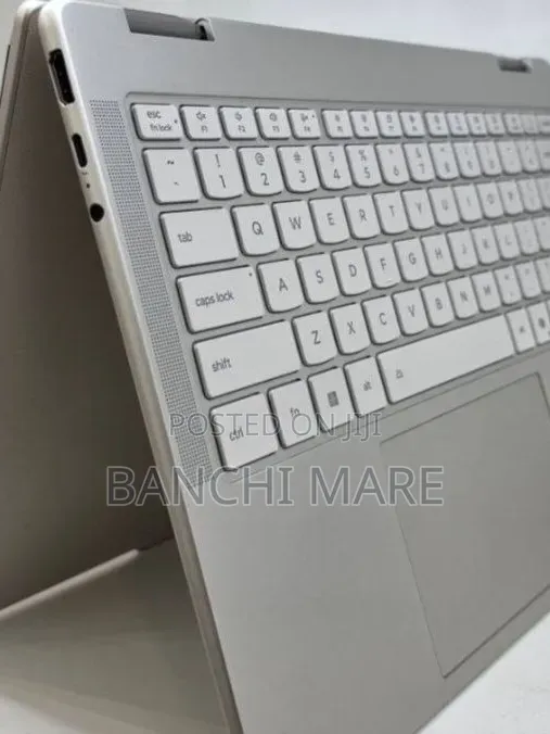 New Laptop Lenovo Yoga 7i 32GB Intel Core Ultra 7 SSHD (Hybrid) 1T