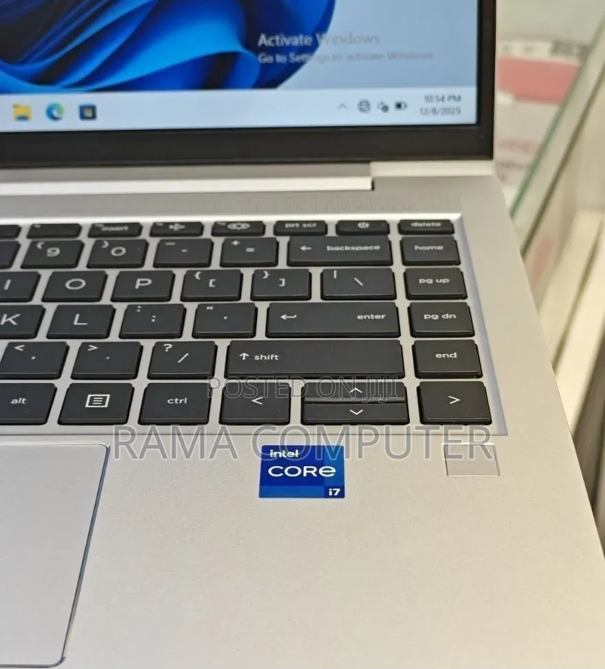 New Laptop HP Pavilion 14 16GB Intel Core i7 SSD 1T
