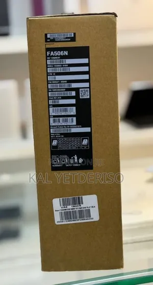New Laptop Asus ROG Strix G15 16GB AMD Ryzen 7 SSD 512GB
