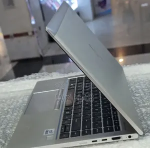 New Laptop HP EliteBook 840 G7 16GB Intel Core i5 SSD 512GB