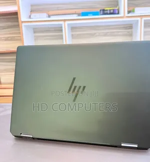 New Laptop HP OmniBook Ultra Flip 14" 16GB Intel Core Ultra 7 SSD 1T