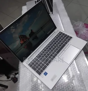New Laptop HP EliteBook 850 G8 16GB Intel Core i5 SSD 512GB