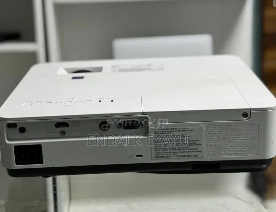 Sony Projector VPL-Dx 221