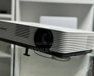 Sony Projector VPL-Dx 221