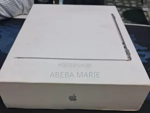 New Laptop Apple MacBook Air 2024 M3 8GB Apple M3 SSD 256GB