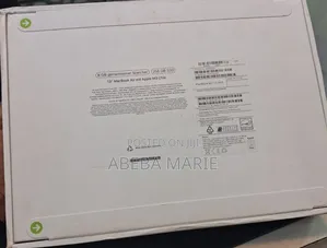 New Laptop Apple MacBook Air 2024 M3 8GB Apple M3 SSD 256GB
