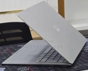 New Laptop Microsoft Surface Laptop 3 16GB Intel Core i7 SSD 512GB