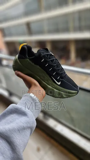 Nike Ava Rover