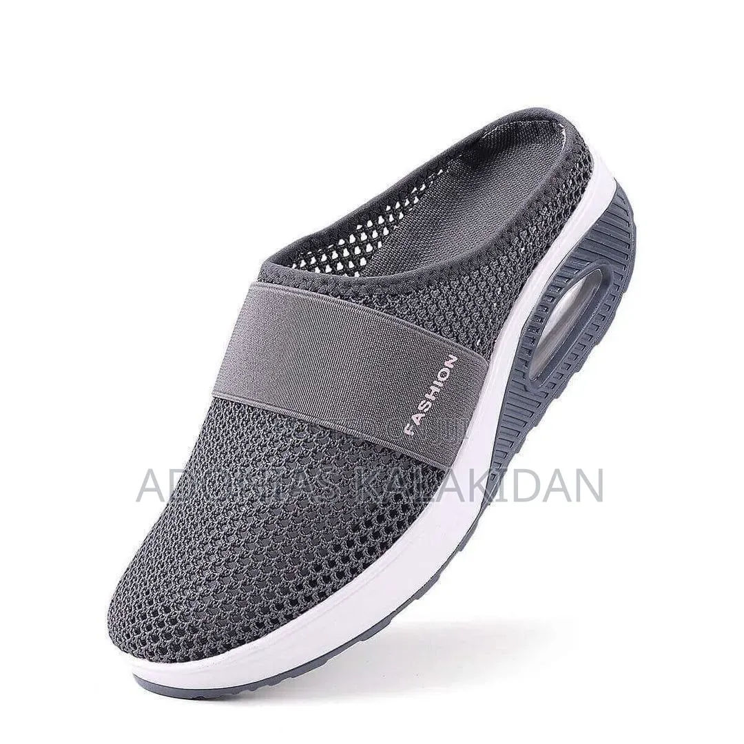  Air Cushion Slip-on Walking Shoes