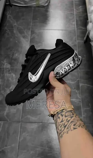 Nike Air Max Sneakers