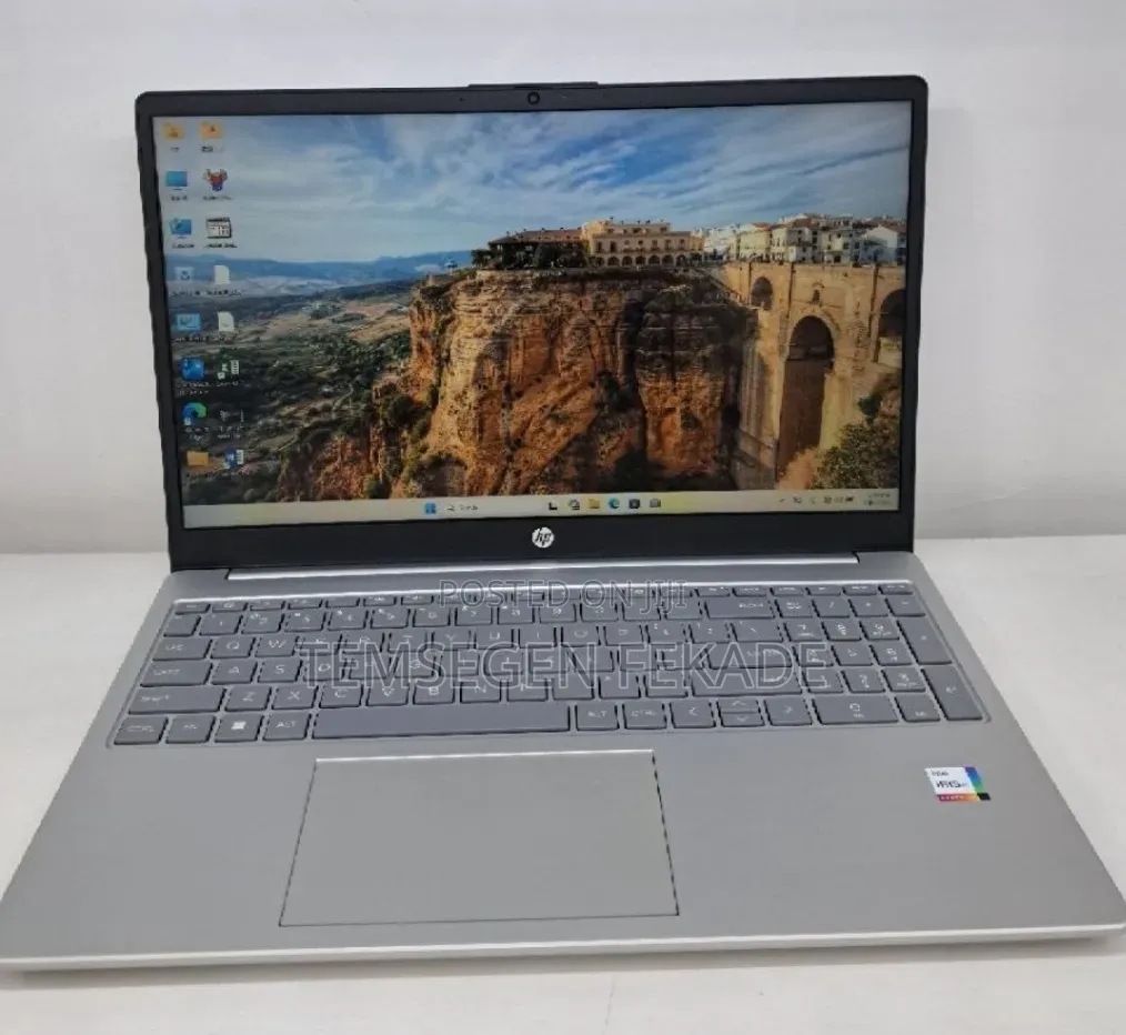 New Laptop HP Stream Notebook 16GB Intel Core i5 SSD 1T