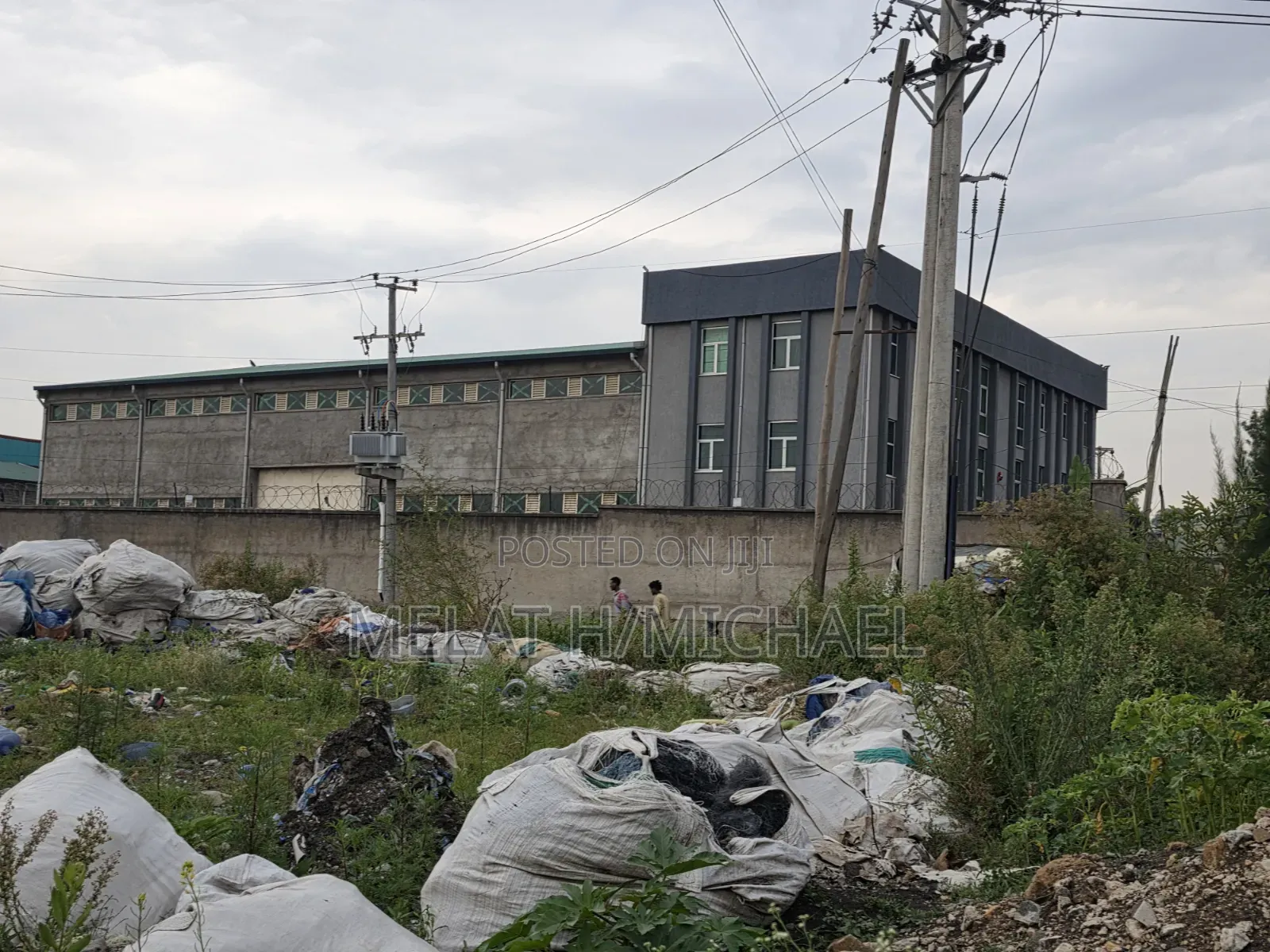 2500m2 for Warehouse for Sale at Kality