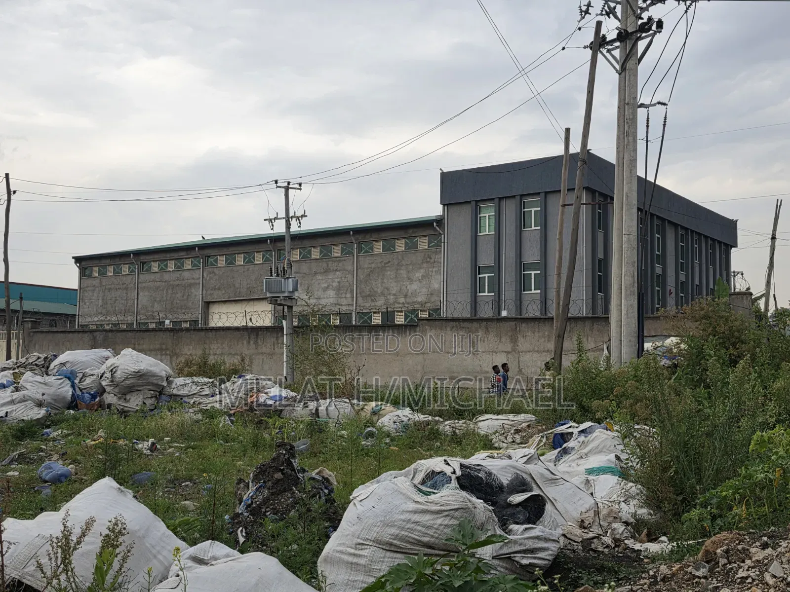 2500m2 for Warehouse for Sale at Kality