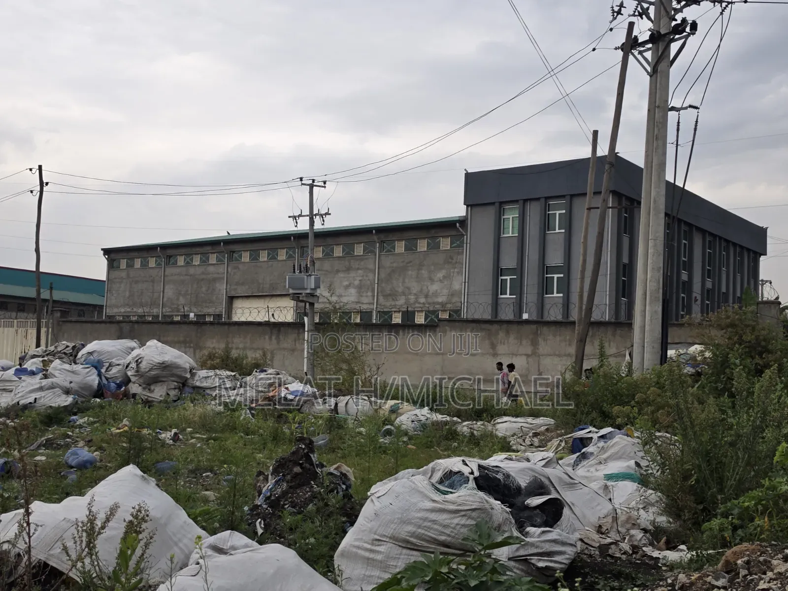 2500m2 for Warehouse for Sale at Kality