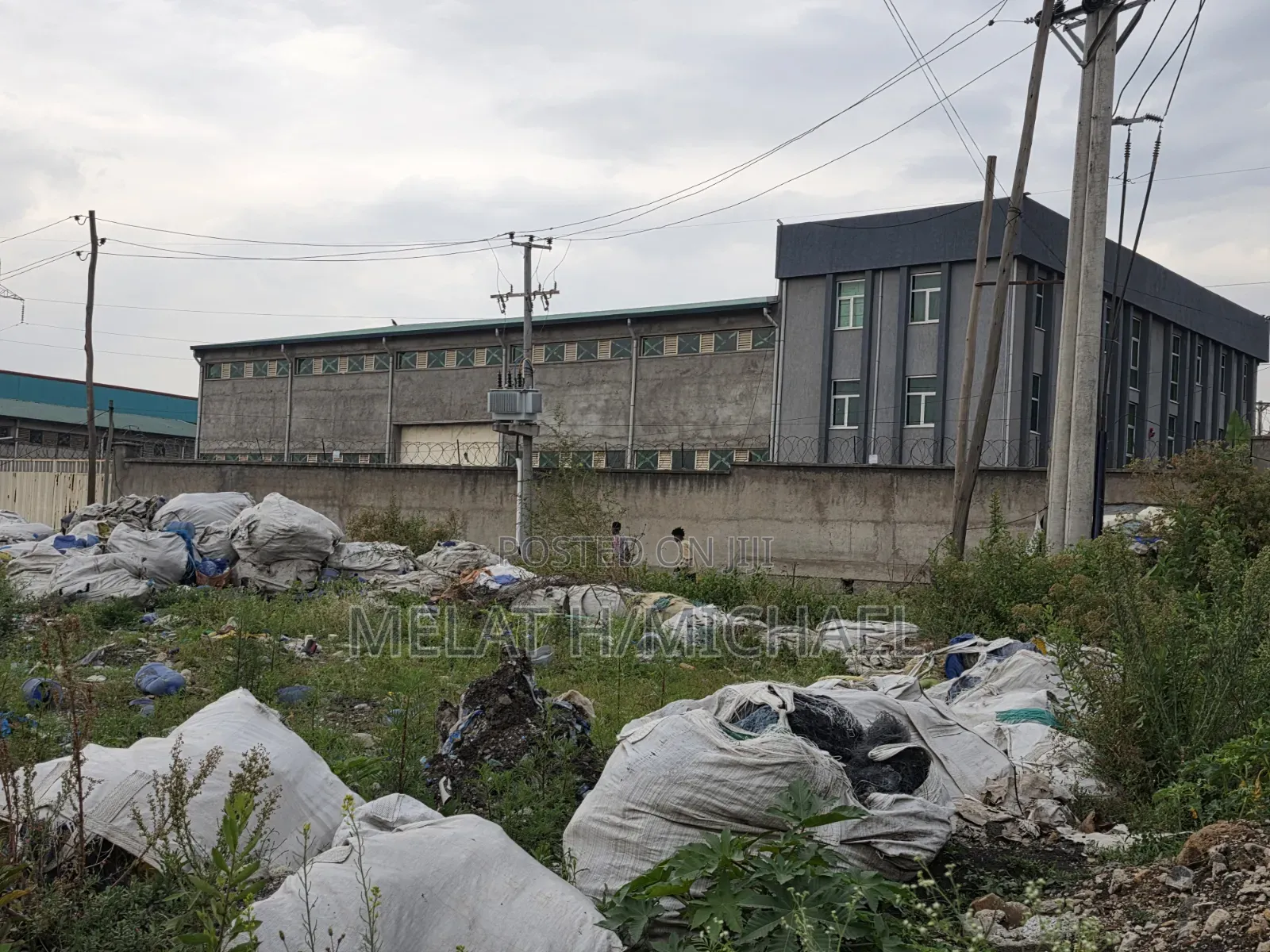 2500m2 for Warehouse for Sale at Kality