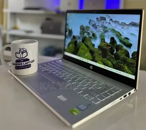 New Laptop HP Pavilion 14 8GB Intel Core i7 SSD 512GB