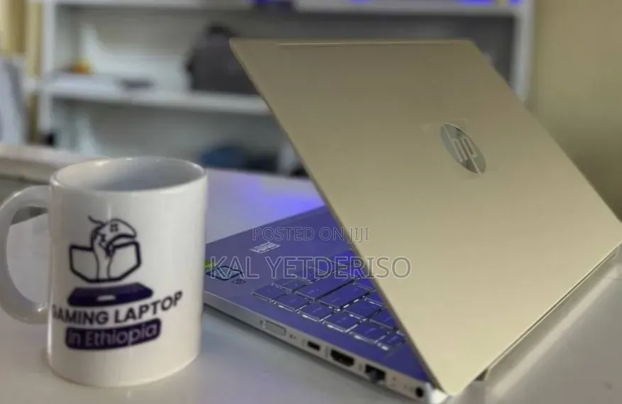 New Laptop HP Pavilion 14 8GB Intel Core i7 SSD 512GB