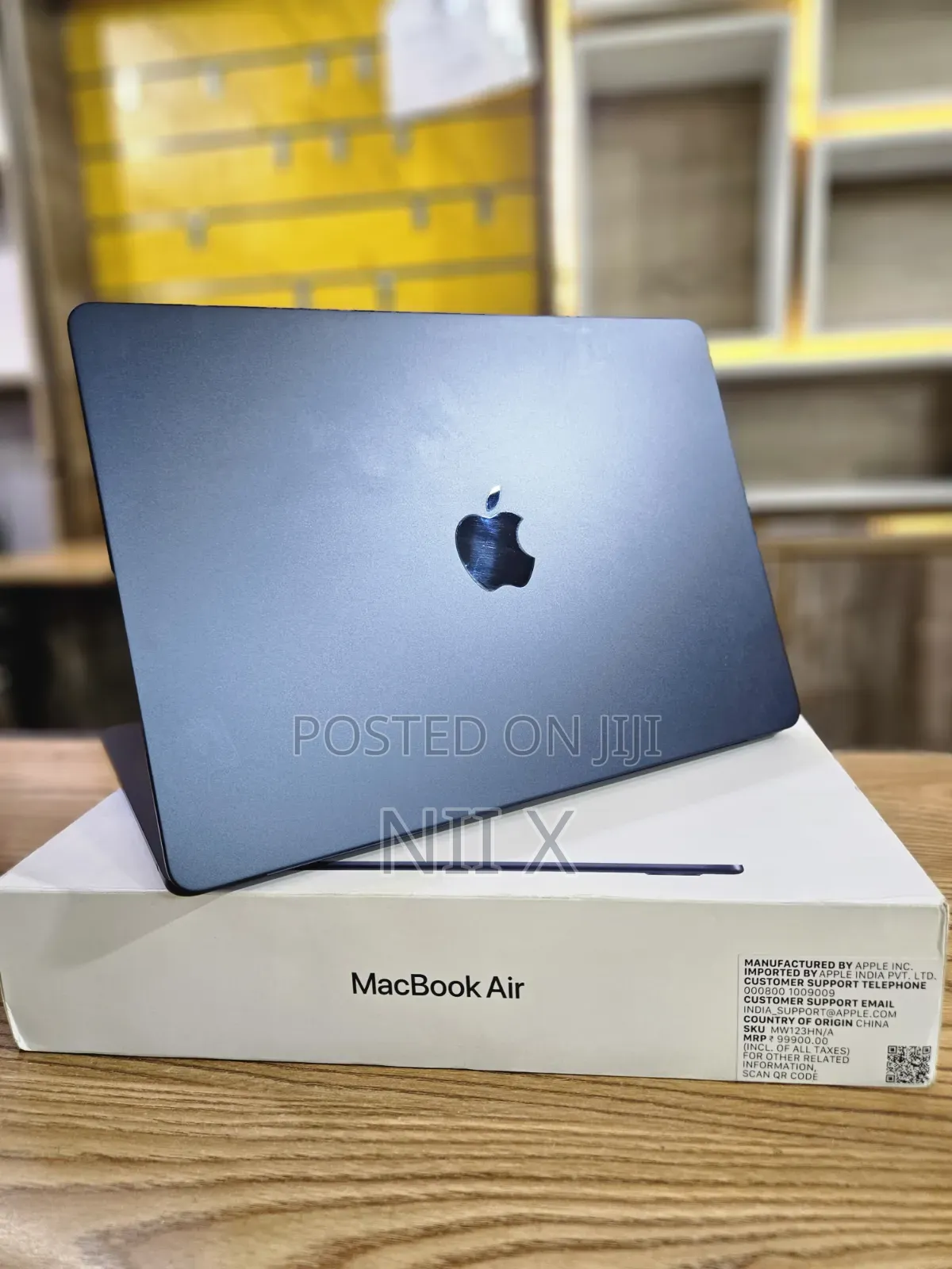 New Laptop Apple MacBook Air 2025 M4 16GB Apple M4 SSD 256GB