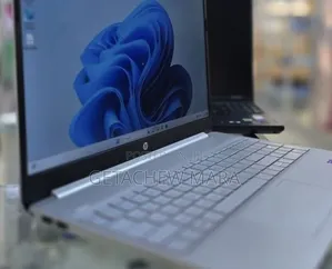 New Laptop HP Stream Notebook 16GB Intel Core i7 SSD 512GB
