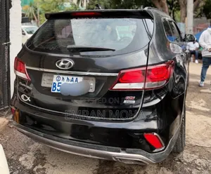 Hyundai Santa Fe 2018 Black
