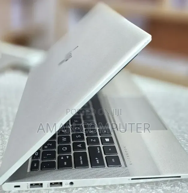 New Laptop HP EliteBook 840 G8 16GB Intel Core i7 SSD 512GB
