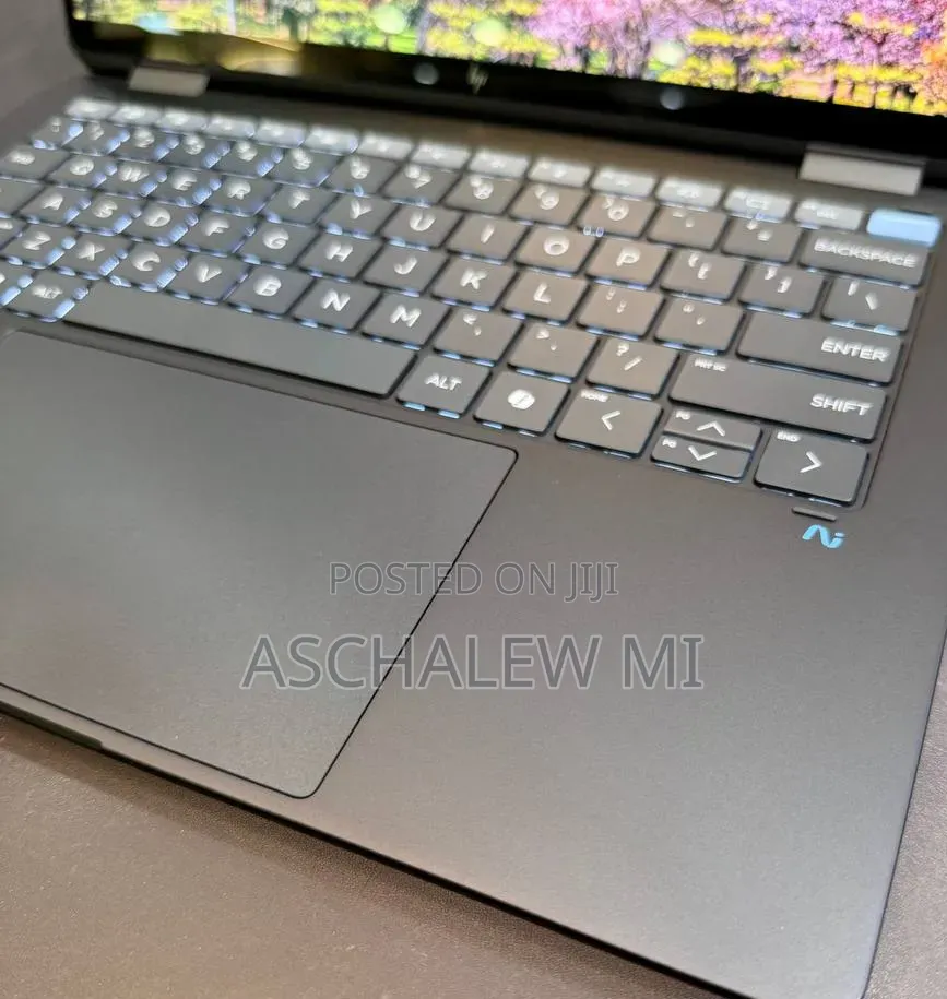 New Laptop HP OmniBook 5 14" 16GB Intel Core Ultra 7 SSD 1T