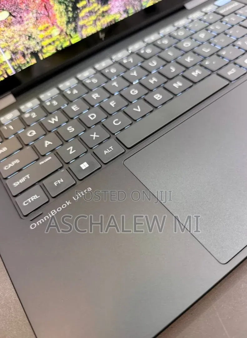 New Laptop HP OmniBook 5 14" 16GB Intel Core Ultra 7 SSD 1T