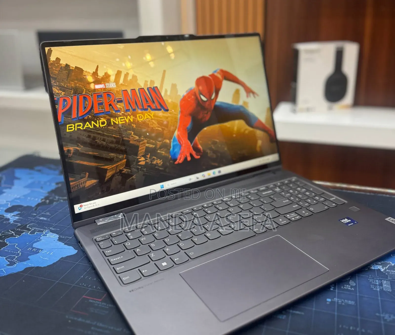 New Laptop Lenovo 16GB Intel Core Ultra 7 SSD 512GB