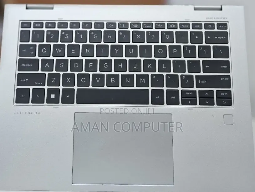 New Laptop HP EliteBook 1040 G8 16GB Intel Core i7 SSD 512GB