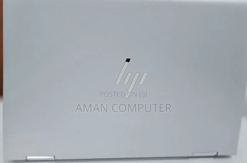 New Laptop HP EliteBook 1040 G8 16GB Intel Core i7 SSD 512GB