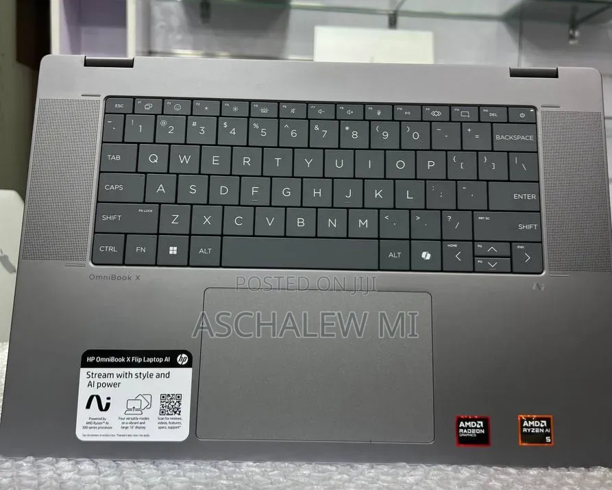 New Laptop HP OmniBook 5 16" 16GB AMD Ryzen 5 SSD 512GB
