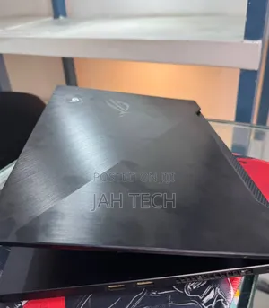 New Laptop Asus ROG Zephyrus G15 16GB AMD Ryzen 9 SSD 512GB