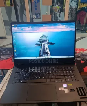 New Laptop HP Omen 16 16GB Intel Core i9 SSD 1T