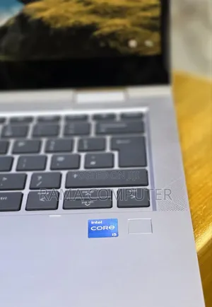 New Laptop HP 16GB Intel Core i5 SSD 512GB