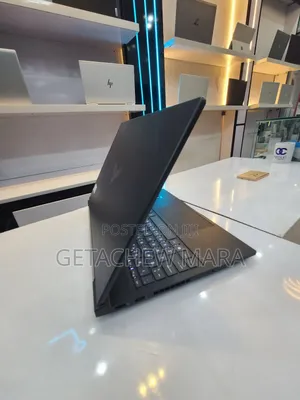 New Laptop HP Victus 15 16GB Intel Core i7 SSD 1T
