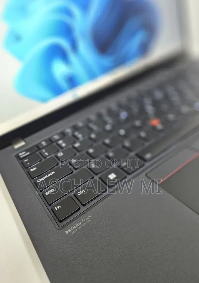 New Laptop Lenovo ThinkPad P14s 16GB Intel Core i7 SSD 512GB