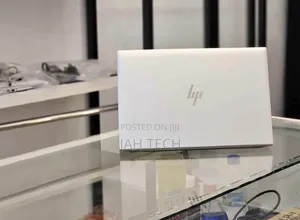 New Laptop HP EliteBook 840 G8 16GB Intel Core i5 SSD 512GB