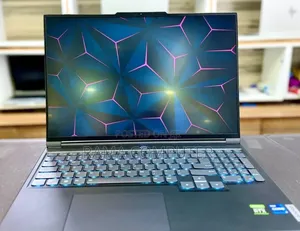 New Laptop Lenovo 16GB Intel Core i7 SSD 512GB