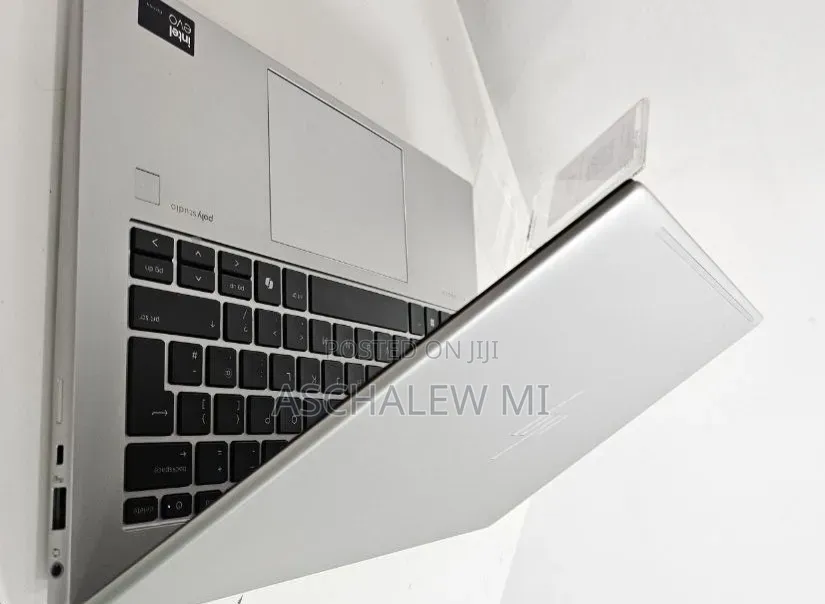 New Laptop HP EliteBook 840 G11 16GB Intel Core Ultra 5 SSD 512GB