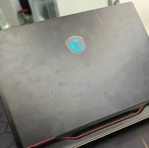 New Laptop MSI Raider 18 HX AI A2XW 16GB Intel Core i9 SSD 1T