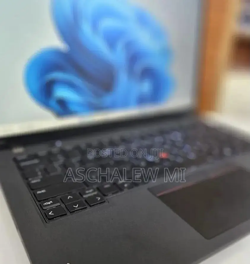 New Laptop Lenovo ThinkPad P14s 16GB Intel Core i7 SSD 512GB