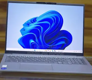 New Laptop Lenovo ThinkBook 13 16GB Intel Core i7 SSD 512GB