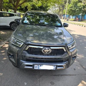 Toyota Hilux 2021