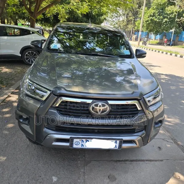 Toyota Hilux 2021