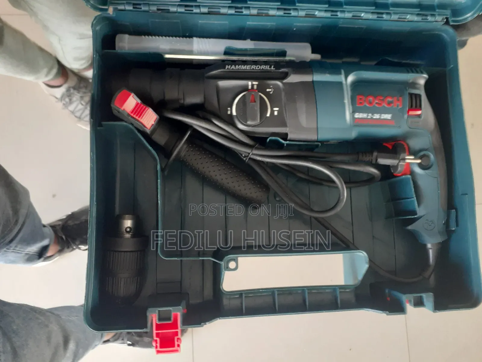 Bosch Rotary Hammer Drill 800w